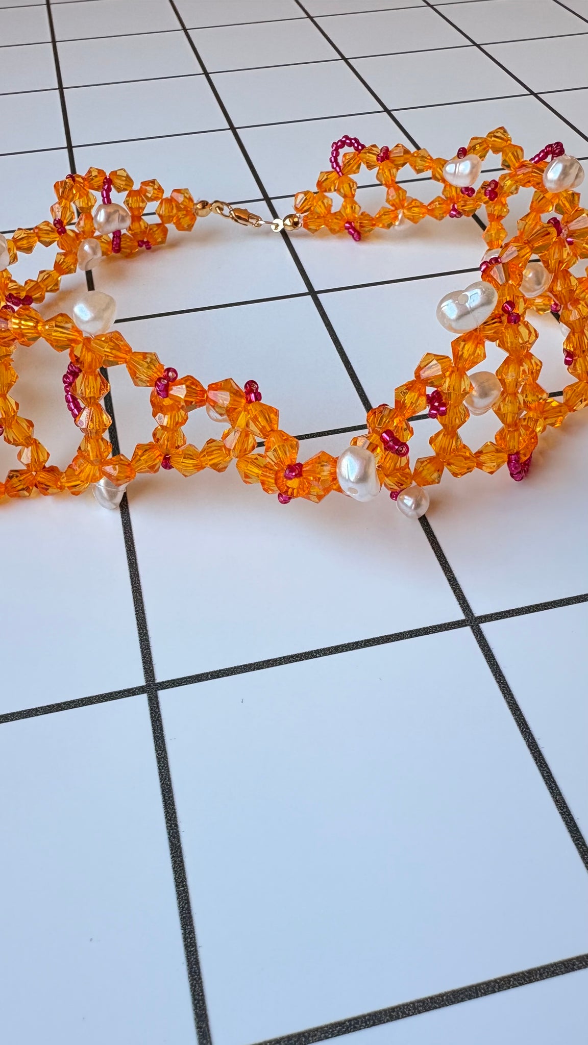 COLLAR DE ACRÍLICO