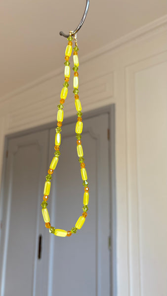 COLLAR DE ACRÍLICO