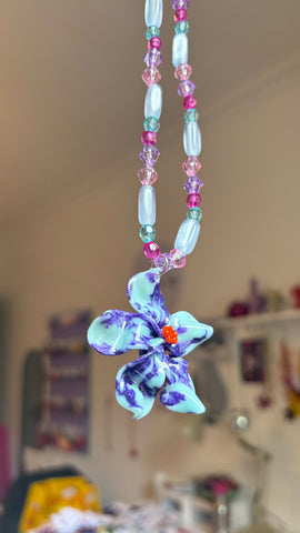 COLLAR DE ACRÍLICO